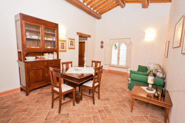 La Locanda Del Borgo 피에트라루냐 객실 사진